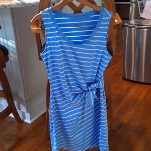 Vineyard Vine Performance dress size S
